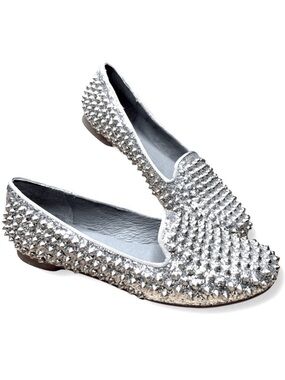 Steve Madden Studlyy Silver Studded Sparkle Spikes Glitter Flats Size 8